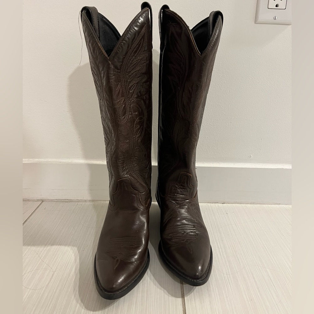 Laredo Dark Brown Leather Cowgirl Boots (Size 7 but fit like a 6 1/2) - Picture 10 of 11